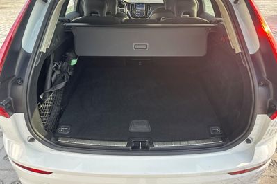 Volvo XC60 B4 B Momentum