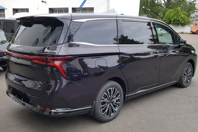 Forthing V-Tour 1.5 PHEV E-CVT