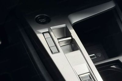 Peugeot 308 GT S&S e-DCS6 1.2 mHEV