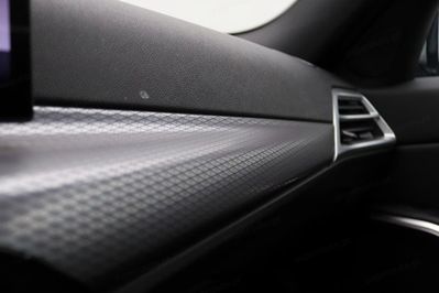 BMW Seria 3 320i xDrive M Sport