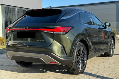 Lexus RX 350h Omotenashi