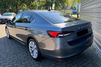Skoda Superb Selection 2.0 TSI  DSG
