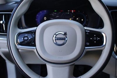 Volvo V60 B4 D Plus Dark aut