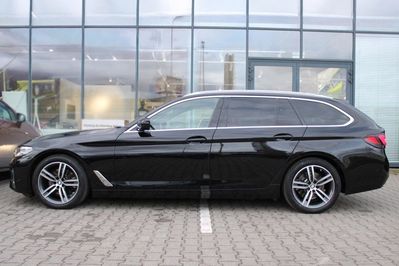 BMW Seria 5 520d mHEV Luxury Line sport-aut