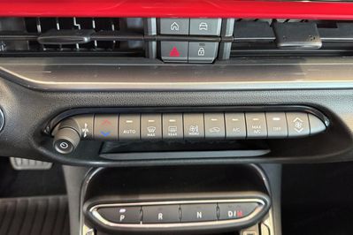 Fiat 600 Icon 1.2 Turbo Hybrid eDCT