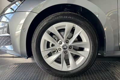 Skoda Octavia Edition 130 Selection 1.5 TSI mHEV  DSG