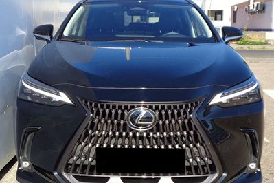 Lexus NX 350h Omotenashi 2.5 Hybrid AWD