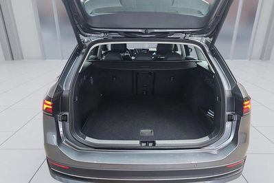Volkswagen Passat 1.5 TSI  DSG