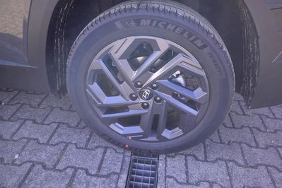 Hyundai Tucson 1.6 T-GDi HEV Smart Black 2WD aut