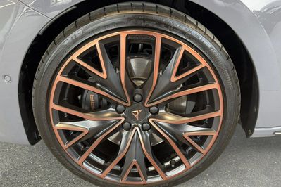 Cupra Leon 2.0 TSI 4Drive VZ DSG