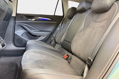 Volkswagen Passat 2.0 TDI SCR Elegance DSG