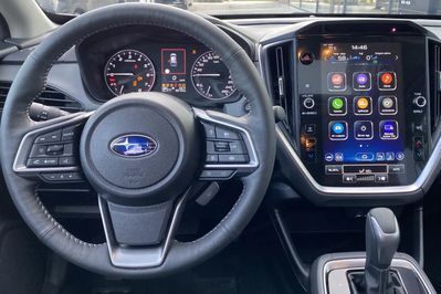 Subaru Crosstrek 2.0i-S e-Boxer Platinum (EyeSight) Lineartronic