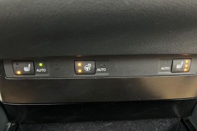 Lexus ES 300h Business Edition