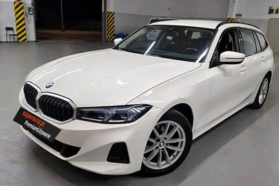 BMW Seria 3 318i aut