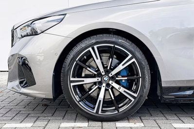 BMW Seria 5 520d xDrive M Sport