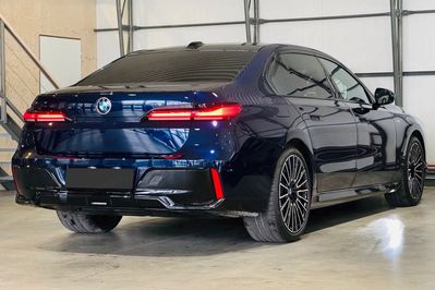 BMW Seria 7 740d xDrive M Sport
