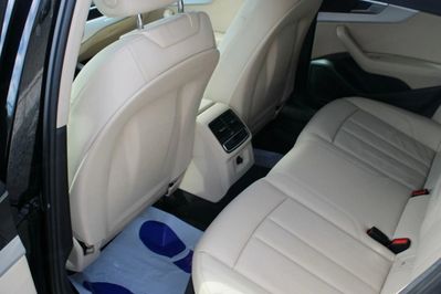 Audi A4 2.0 TDI S tronic