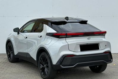 Toyota C-HR GR Sport 2.0 Hybrid Dynamic Force Plug-in