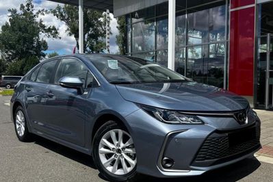 Toyota Corolla Comfort 1.5 benzyna