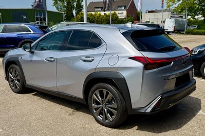 Lexus UX 300h F Sport Design 2.0 Hybrid Dynamic Force