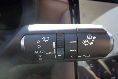 Lexus LBX Elegant 1.5 Hybrid