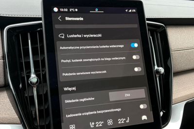 Volvo XC90 T8 AWD Plug-In Hybrid Plus Dark 7os