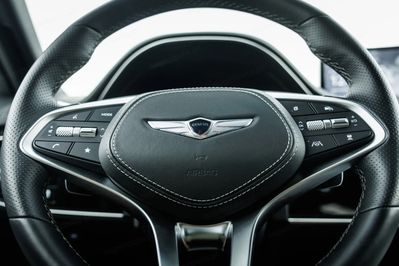 Genesis G70 AWD AT8 Luxury Line