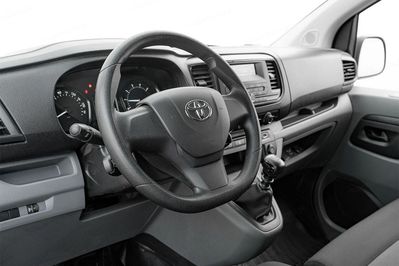 Toyota Proace Verso Long L2H1