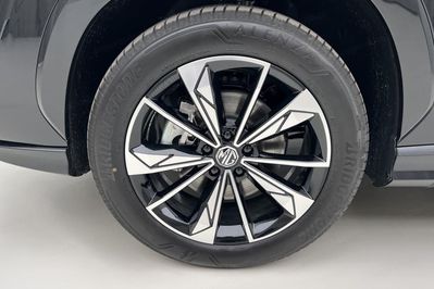 MG HS 1.5T HEV+ Exclusive aut