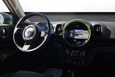 Mini Countryman Cooper ALL4 Trim aut