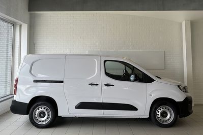 Opel Combo Van XL L2H1 EAT8