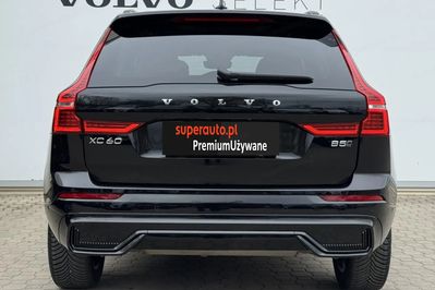 Volvo XC60 B5 B AWD Plus Dark