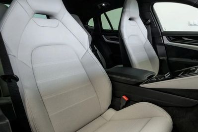 Porsche Panamera 4 E-Hybrid