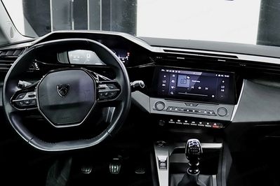 Peugeot 308 1.2 PureTech Allure Pack S&S