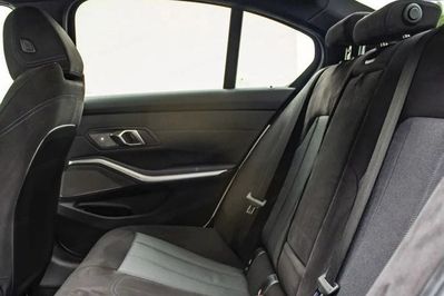 BMW Seria 3 318i M Sport