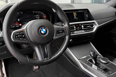 BMW Seria 3 Touring 318d Sport Line
