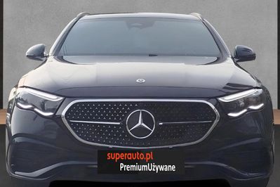Mercedes Klasa E Kombi 220 d 4-Matic AMG Line