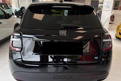 Fiat 600e La Prima 54kWh