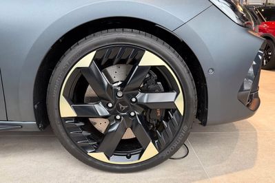 Cupra Leon 2.0 TSI 4Drive DSG