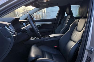 Volvo V90 T6 AWD Plug-In Hybrid Plus Bright aut