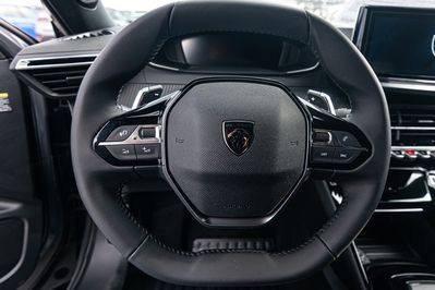 Peugeot 2008 Allure e-DCS 1.2 mHEV