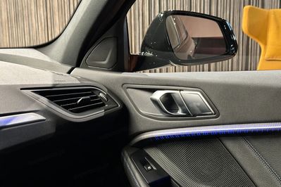 BMW Seria 1 118i M Sport aut