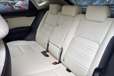 Lexus NX 300h F Impression AWD