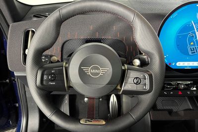 Mini Countryman JCW ALL4  Linia John Cooper Works