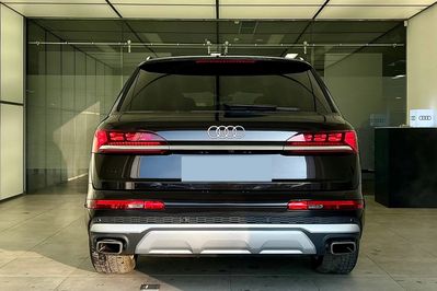 Audi Q7 50 TDI quattro