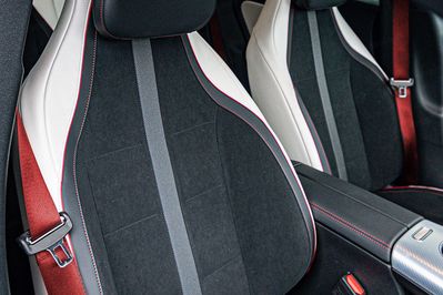 Mercedes CLA 220 4-Matic AMG Line