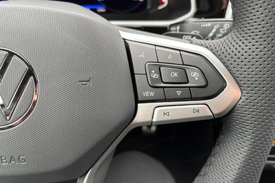 Volkswagen T-Roc R-Line Plus 1.5 TSI DSG