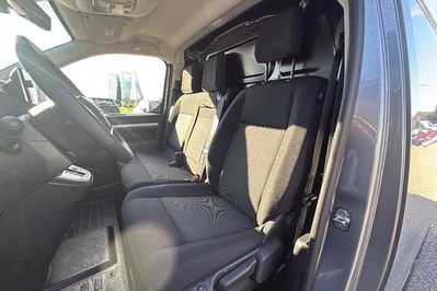 Peugeot Expert XL L2H1 EAT8