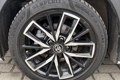 Toyota Corolla 1.8 Hybrid Trek