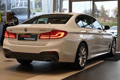 BMW Seria 5 530i xDrive M Sport sport-aut